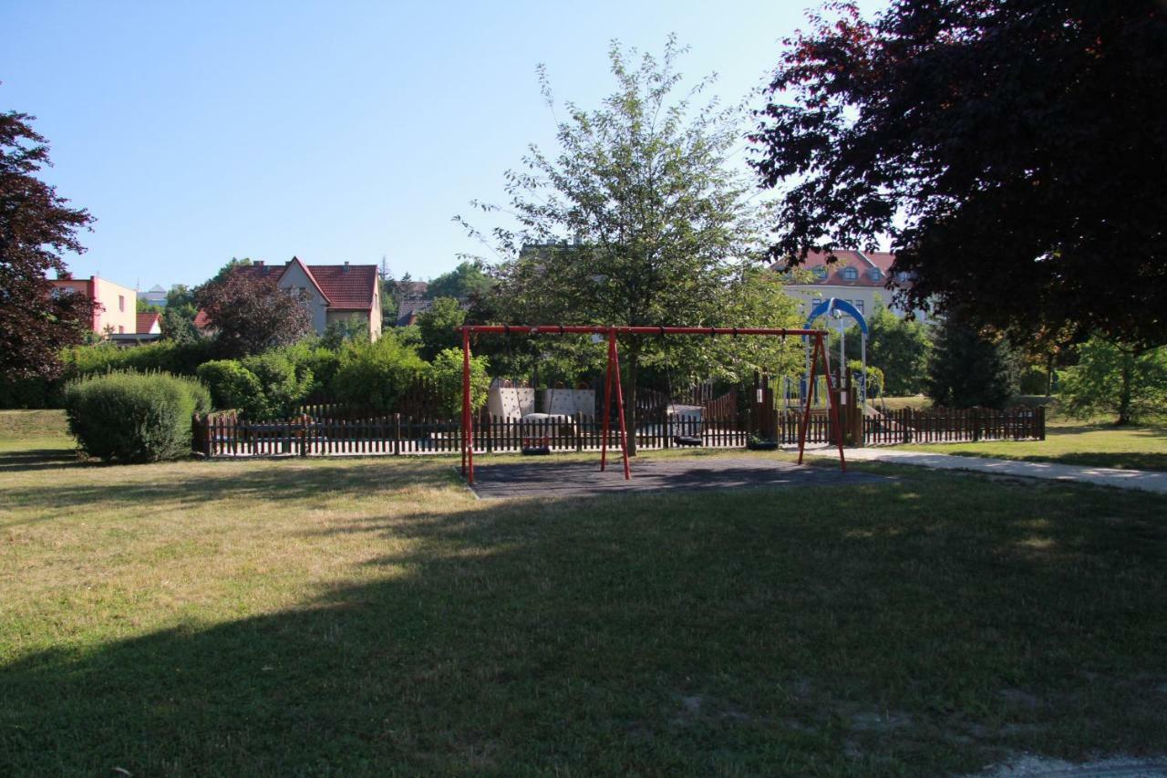 Apartman Brasov, Tyn Nad Vltavou Luaran gambar